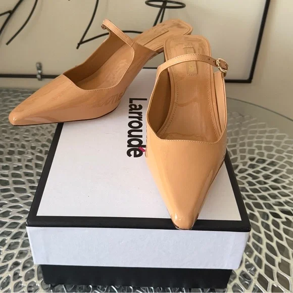 Larroude Ines Pointed Toe High Heel Patent Leather Mules in Tan Size 8 NIB - Picture 9 of 11
